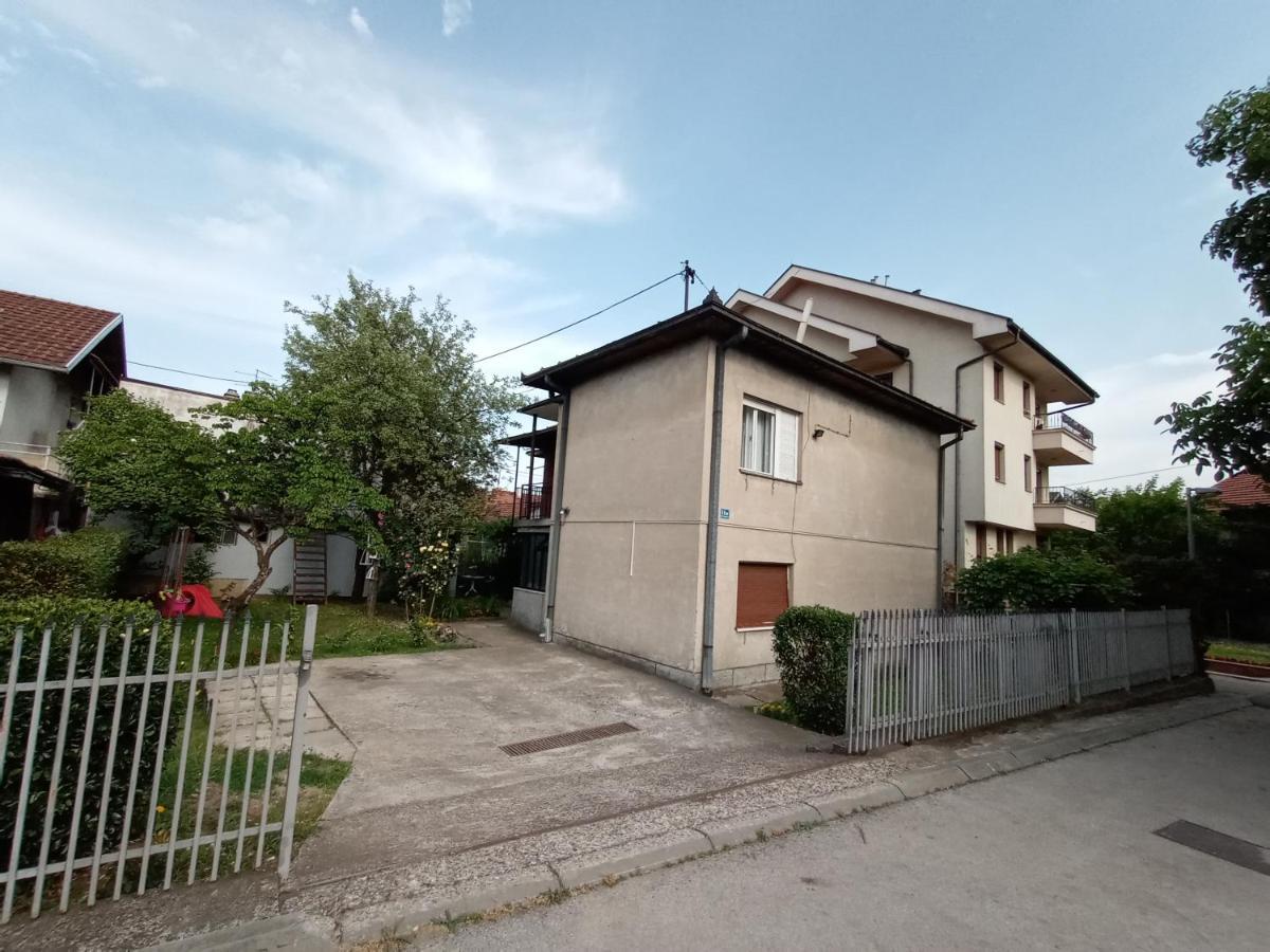 Peaceful And Spacious Apartment With Free Parking Banja Luka Exterior photo